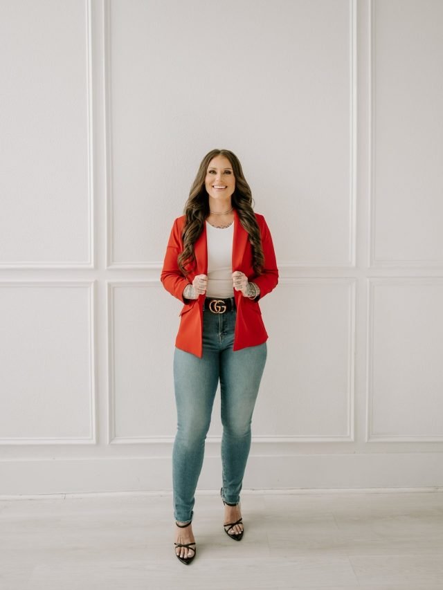 Ashley Matteson and team organizing a client's home in Dallas-Fort Worth